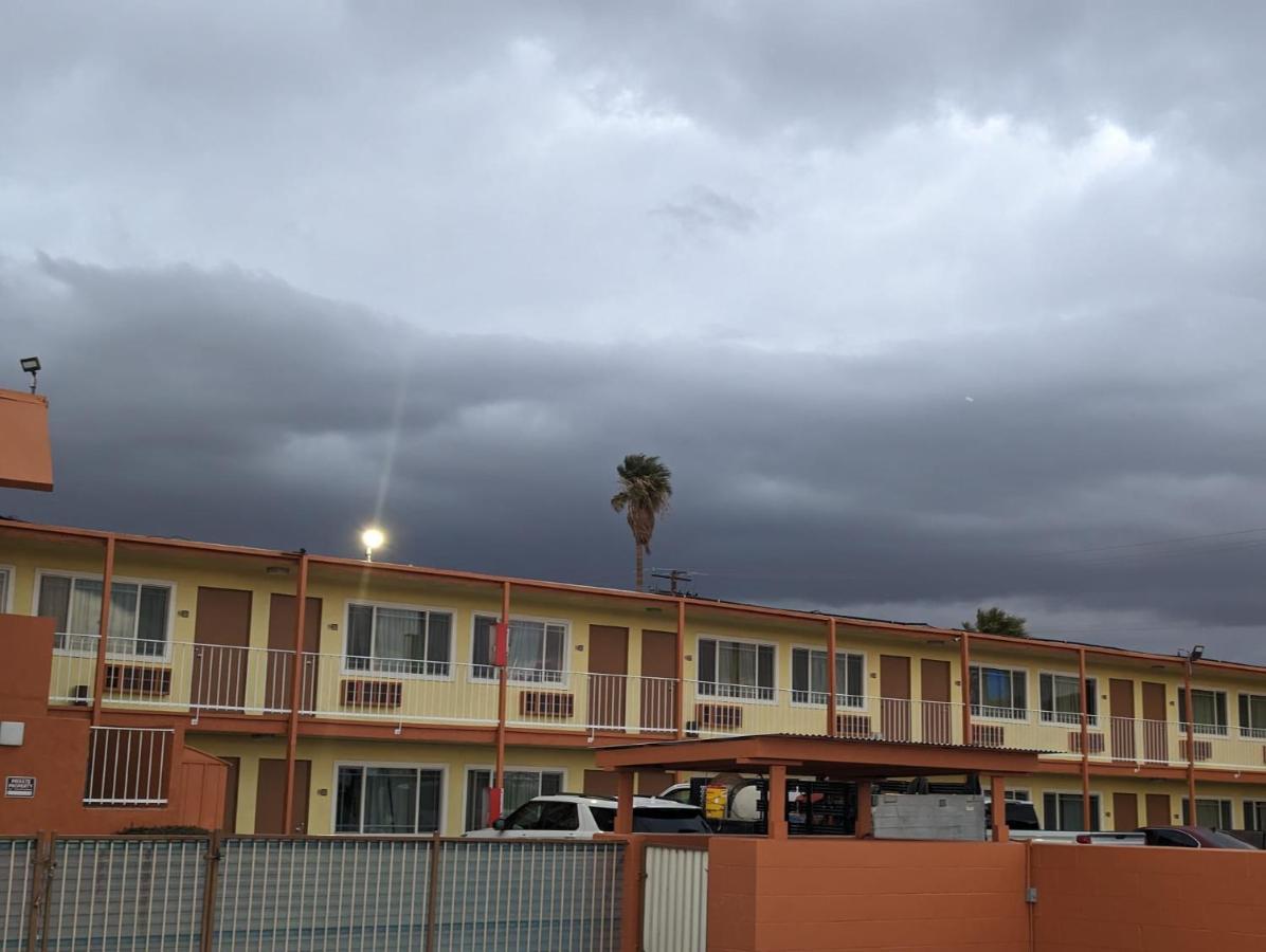 Best Motel Μπάρστοου Εξωτερικό φωτογραφία